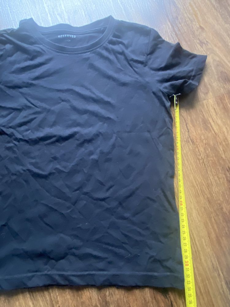 T-shirt reserved