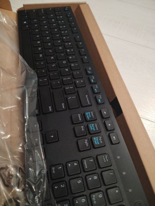 Клавіатура Dell нова!