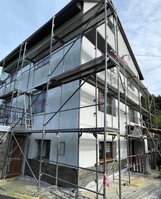 Wynajem Rusztowanie rusztowania elewacyjne typ Plettac budowa remont