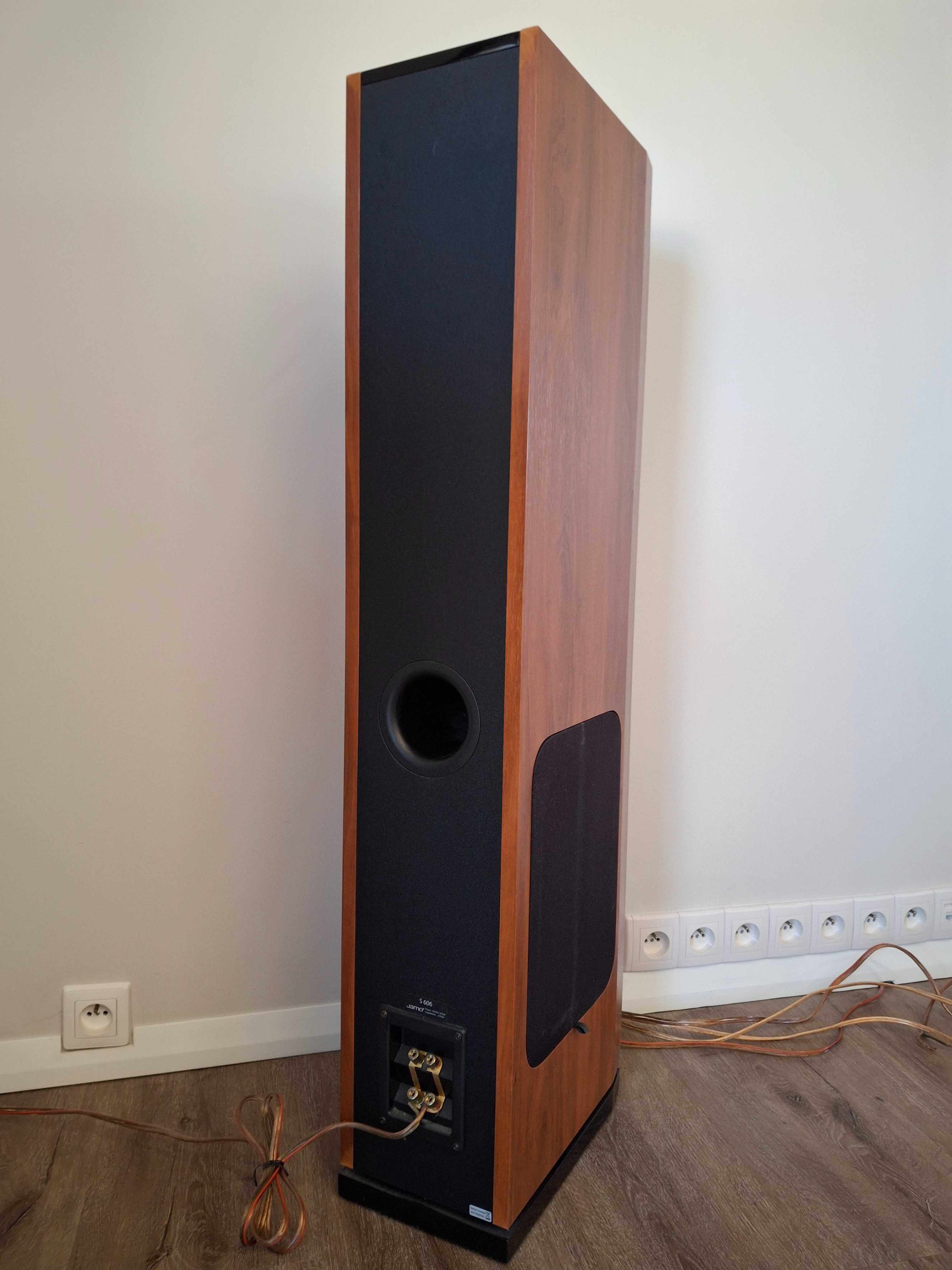 Denon AVR-1610 z zestawem 5 głośników Jamo - kino domowe 5.1
