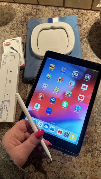 Tablet iPad Apple Air Retina 10” + NOWY RYSIK + nowe etui -cały zestaw