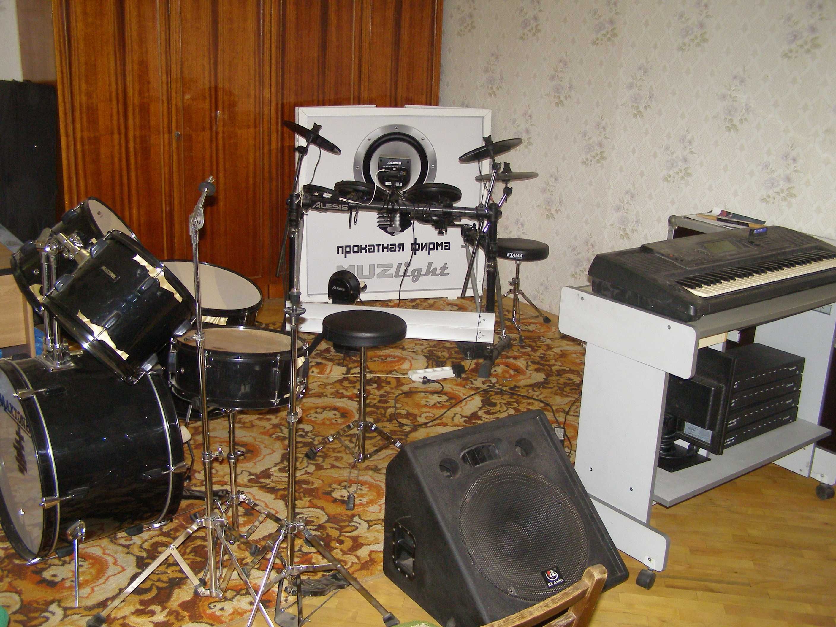 Электронная барабанная установка Alesis DM6 (доставка за мой счет)