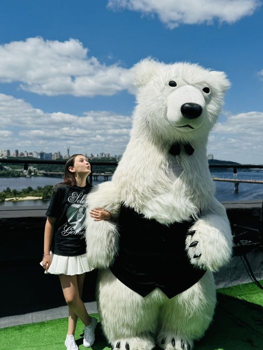 Веселий Пес Патрон Білий Мішка Ведмідь на День народження