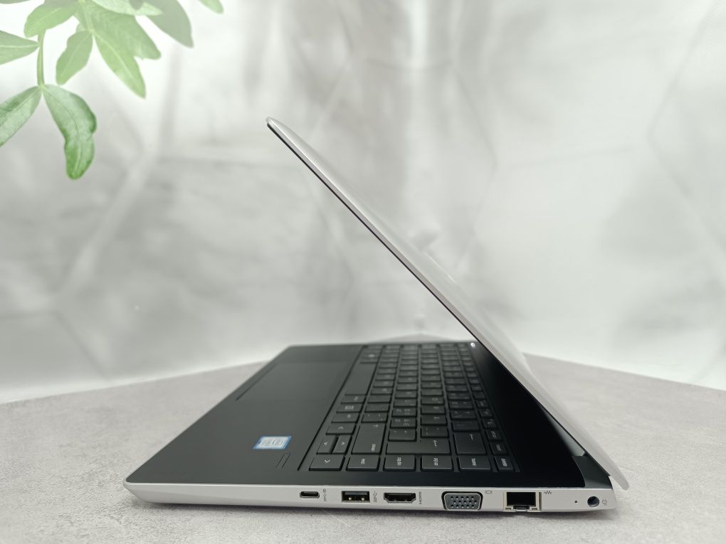 Ноутбук HP ProBook 430 G5/i3-7100U/RAM 8 GB/SSD NVMe 256 GB/13.3 " HD