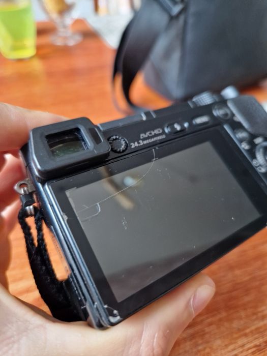 Aparat sony A6000 + statyw camron + 2 adaptery MAF(Sony A)>NEX + m42