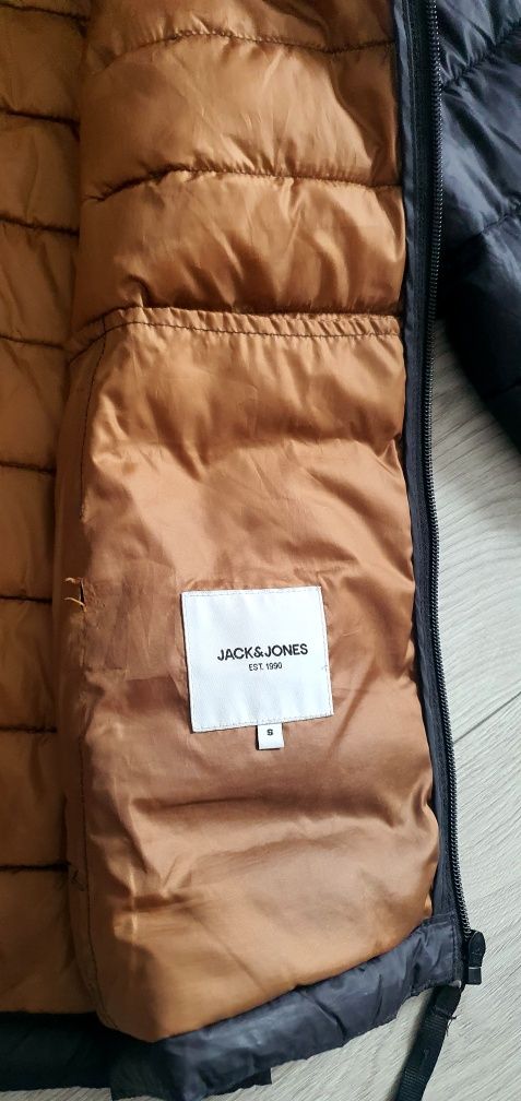 Kurtka puffer jack&jones przejściowa męska