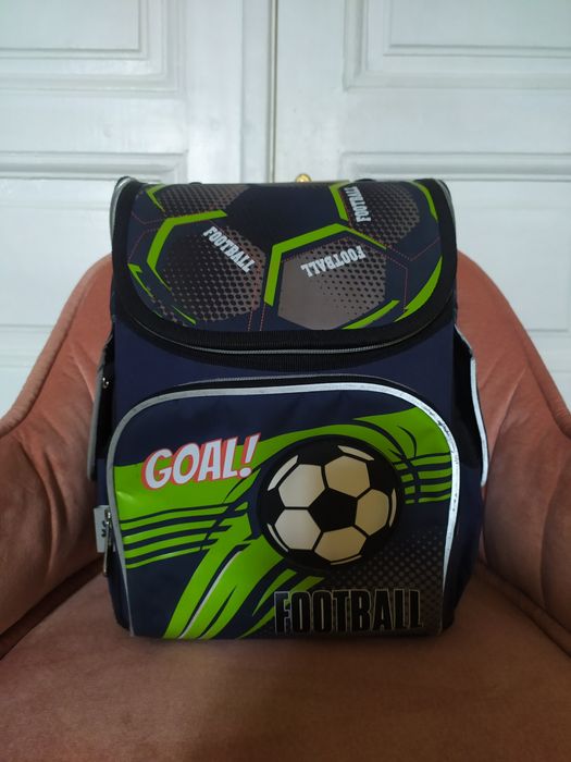 Рюкзак школьный YES, портфель каркасний