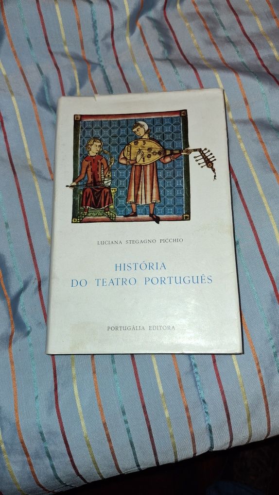História do Teatro português Luciana Picchio