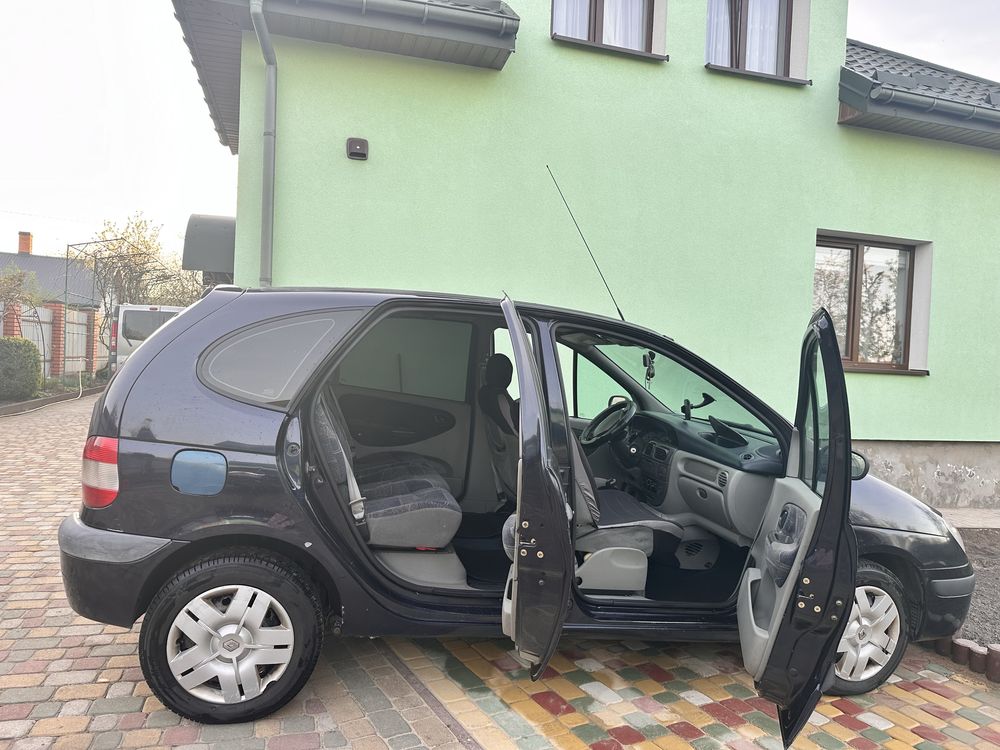 Продаю Renault Scenic 2000