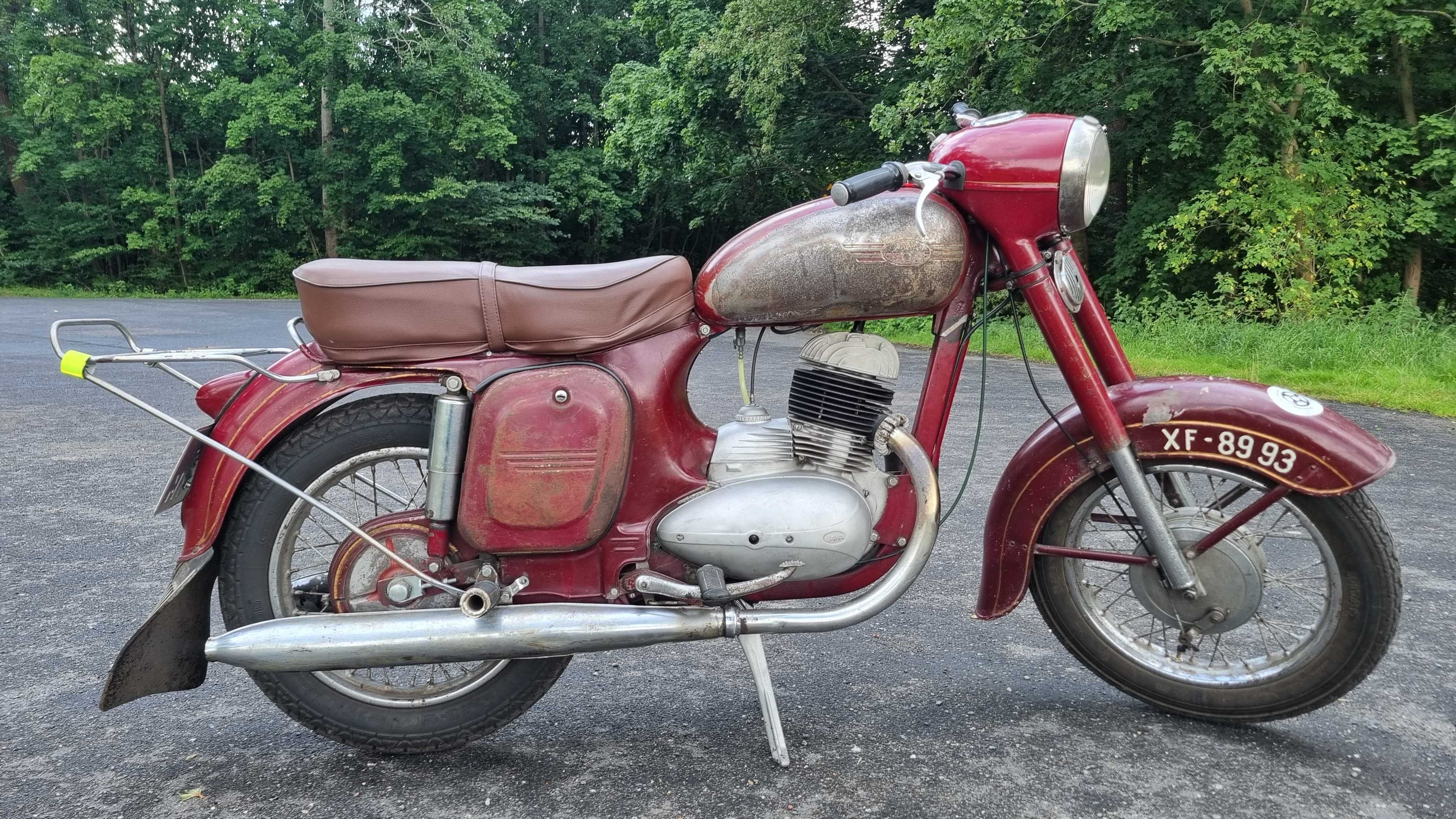 Jawa 250 model 353 z roku 1960