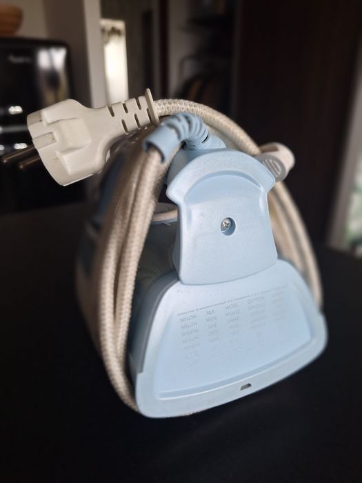 Żelazko Philips GC 3320/02 SteamGlide – 2300 W