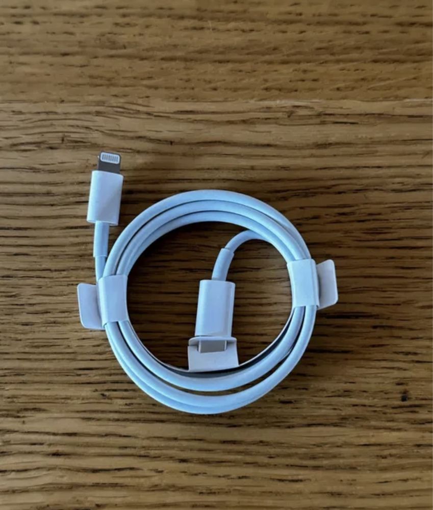 Nowy oryginalny kabel przewód Apple iPhone USB-C Lightning