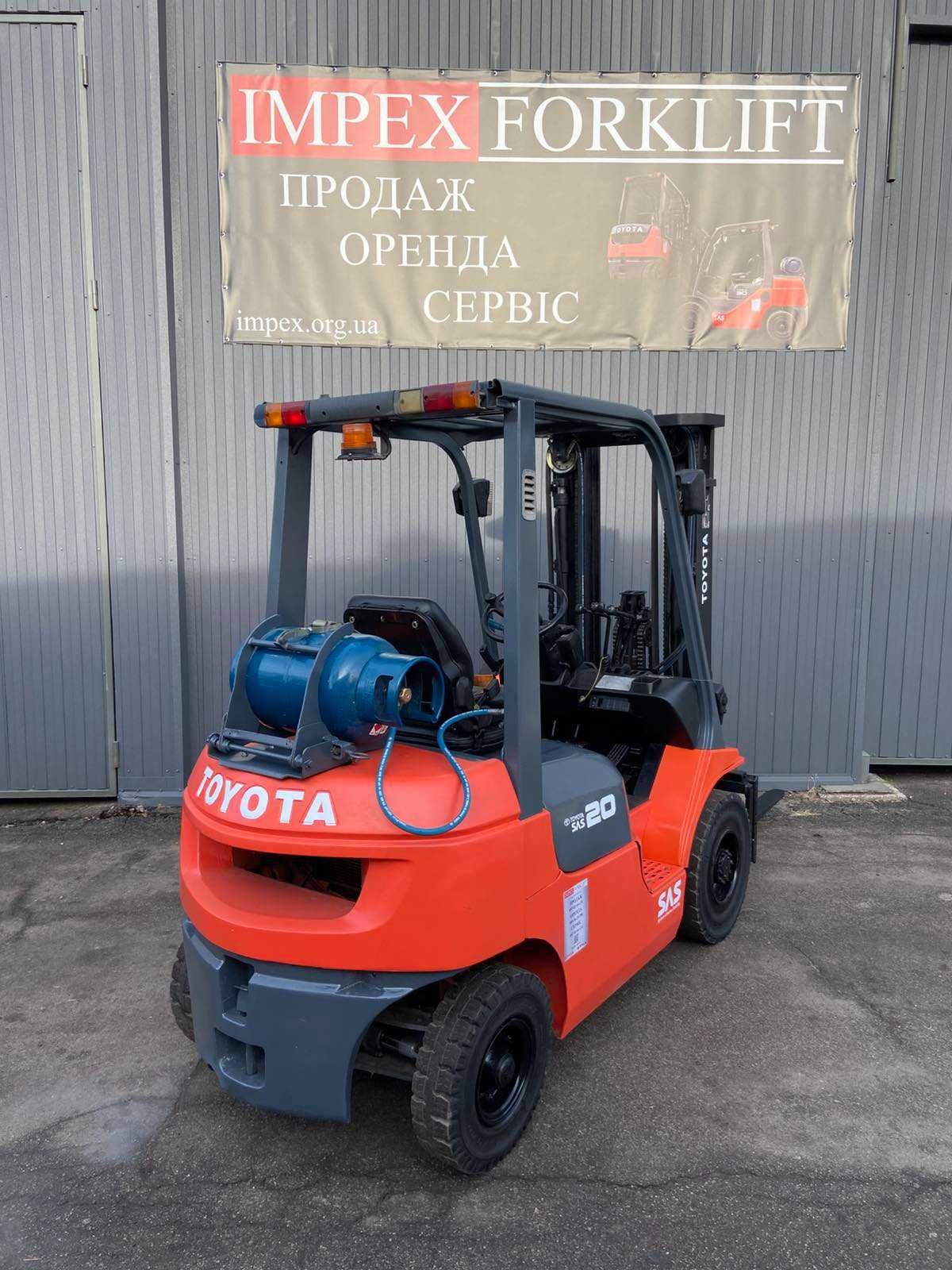 Навантажувач вилковий TOYOTA 42-7FGF20, газовий погрузчик, в наявності