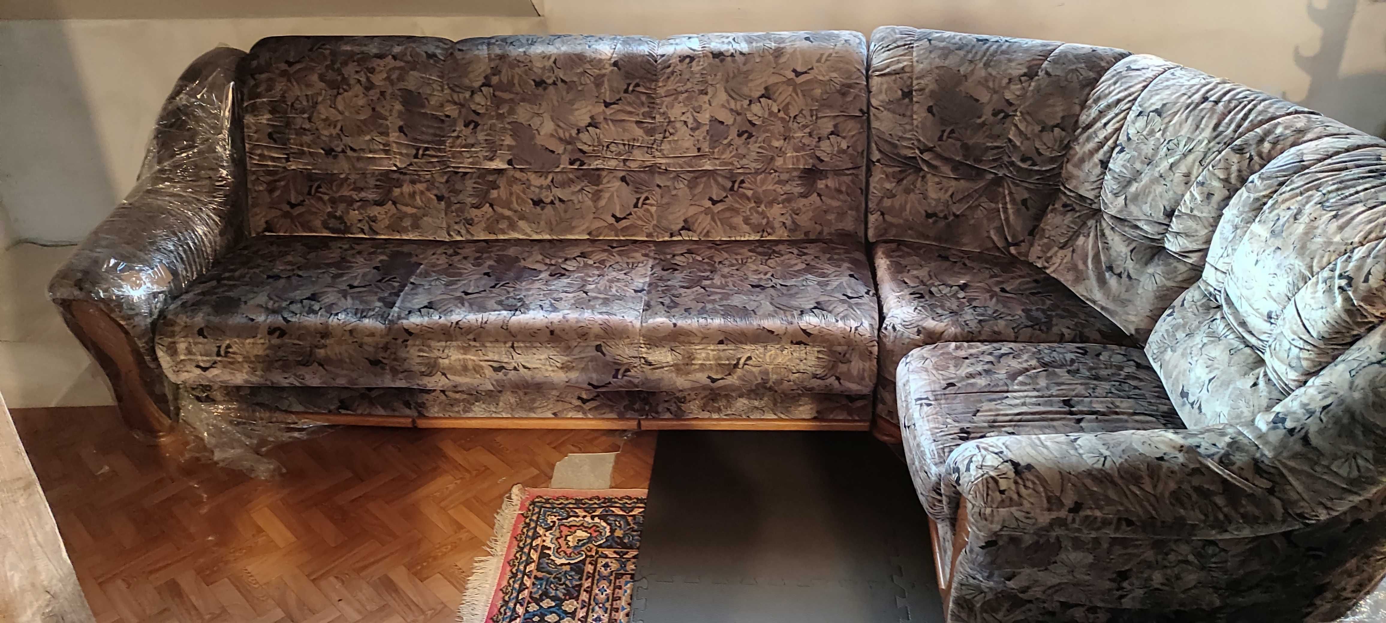 Narożnik rozkładany, fotel, 2 pufki