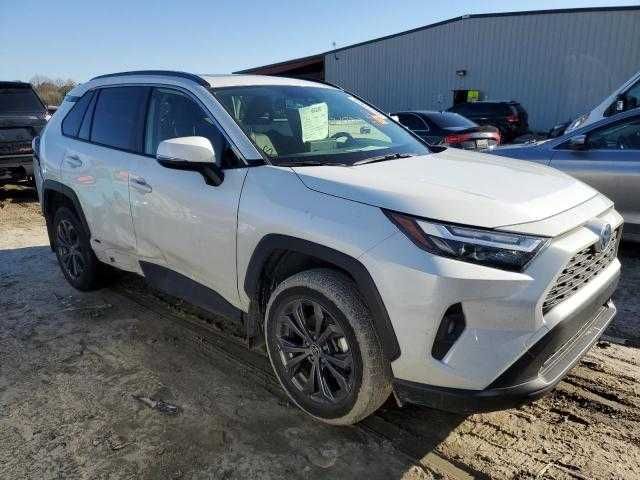 Toyota Rav4 XLE Premium 2022 Hybrid