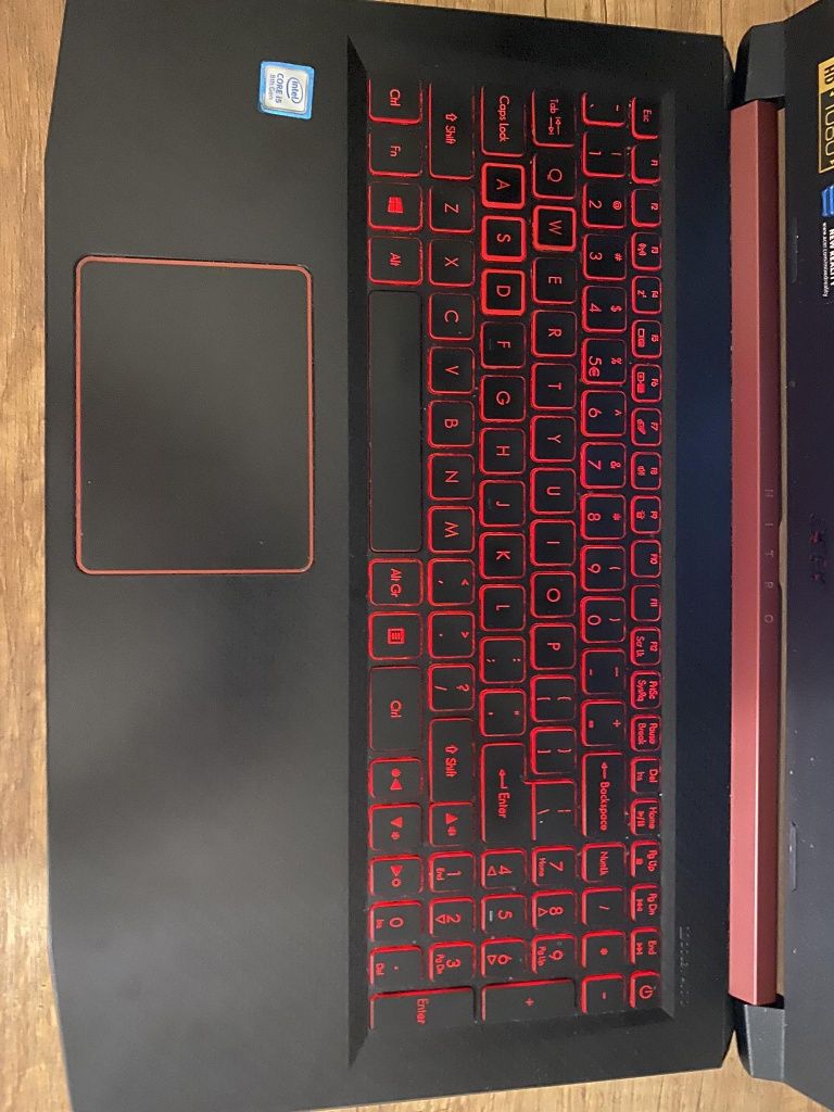 Laptop Acer Nitro 5+myszka razer