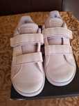 Кросівки Adidas в гарному стані