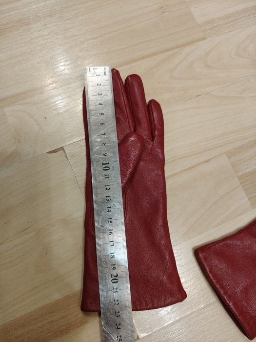 Шкіряні рукавички