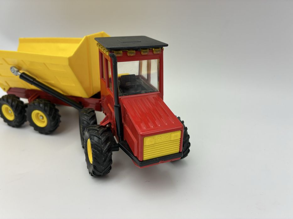 Siku 1/32 Nr 3452 ÖSA Master wywrotka czerwona żółta