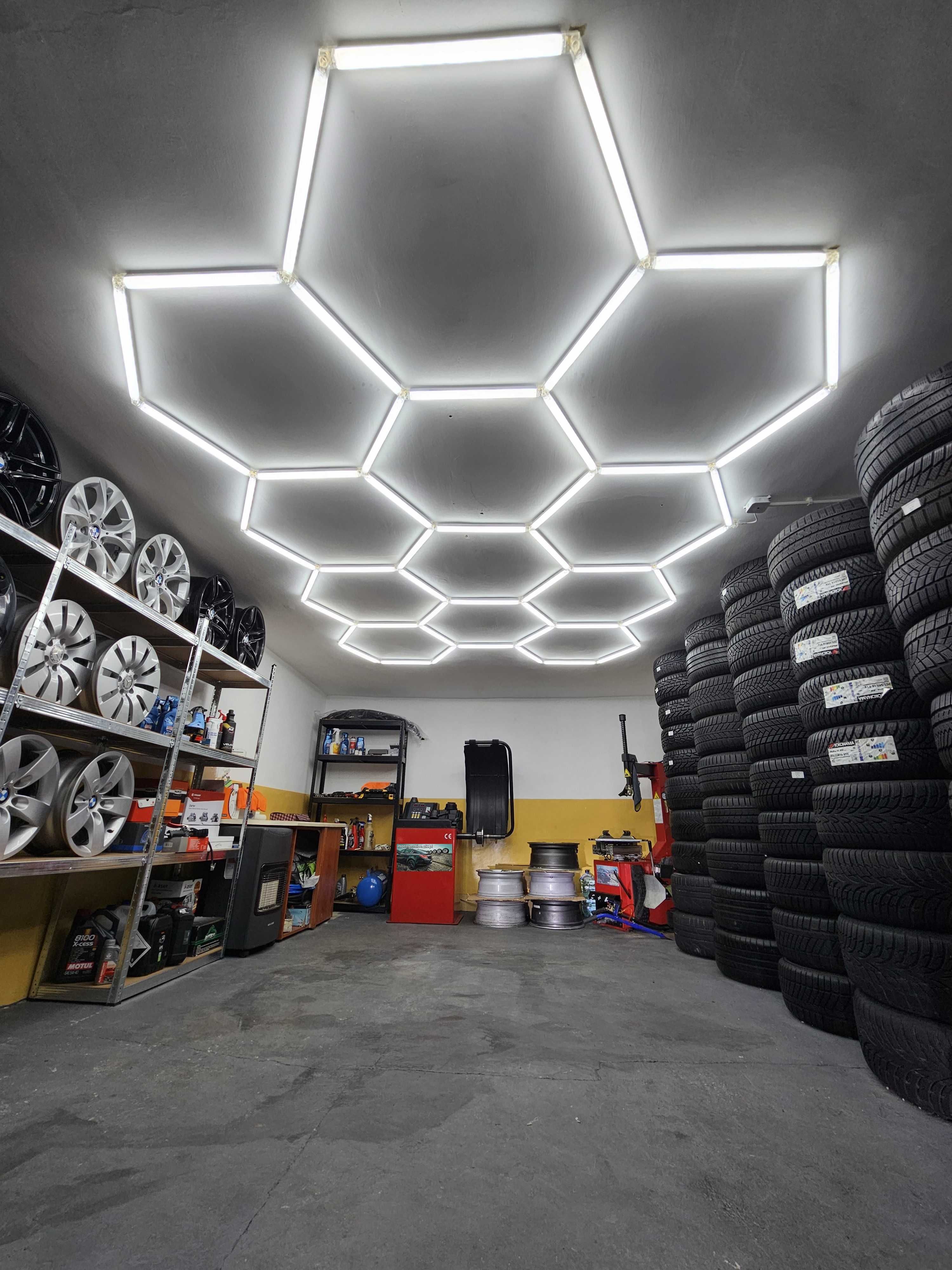 Lampa LED HEXAGON do garażu plastry miodu 242 x 168 cm 6500K