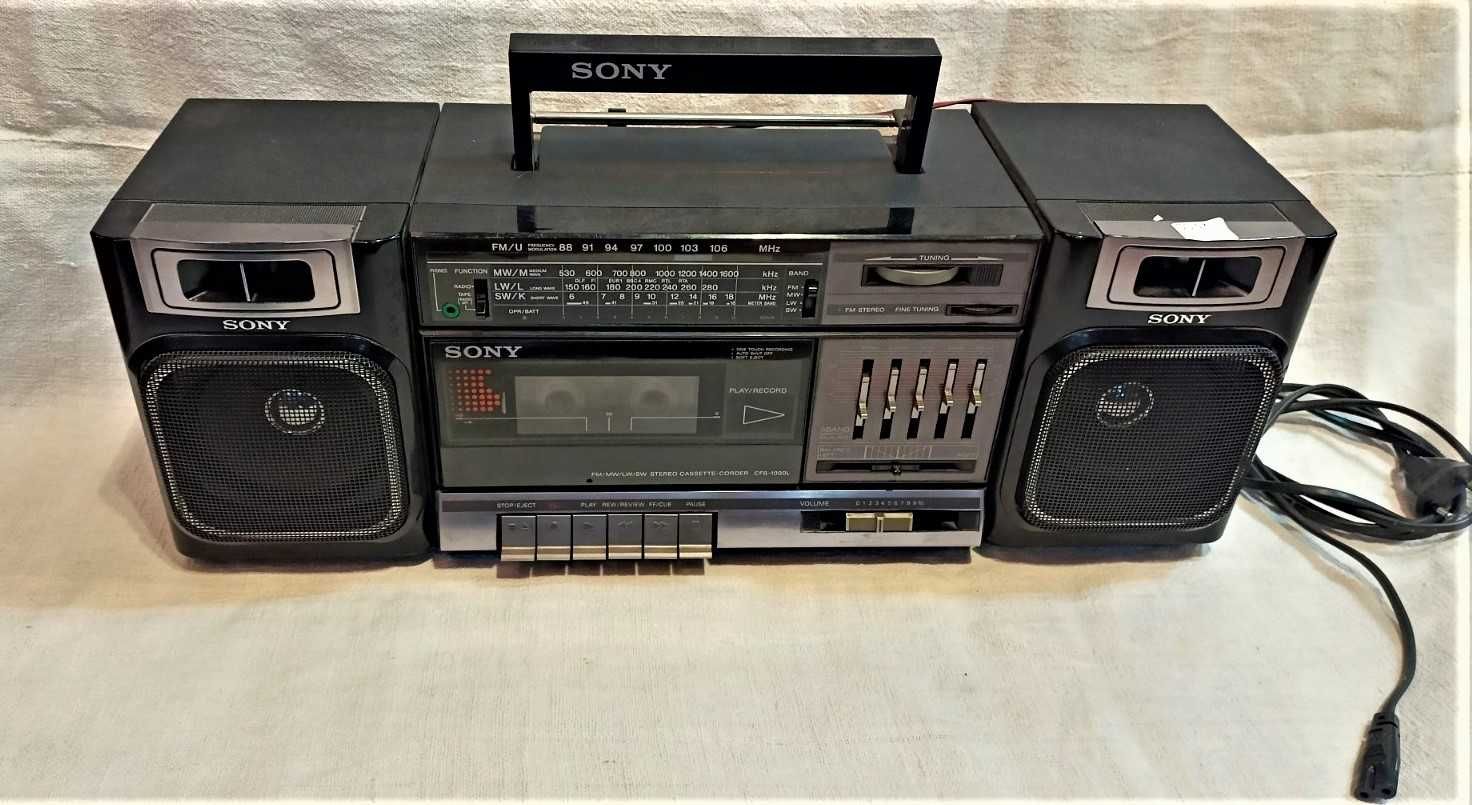 Rádio Cassete Sony CFS1000L