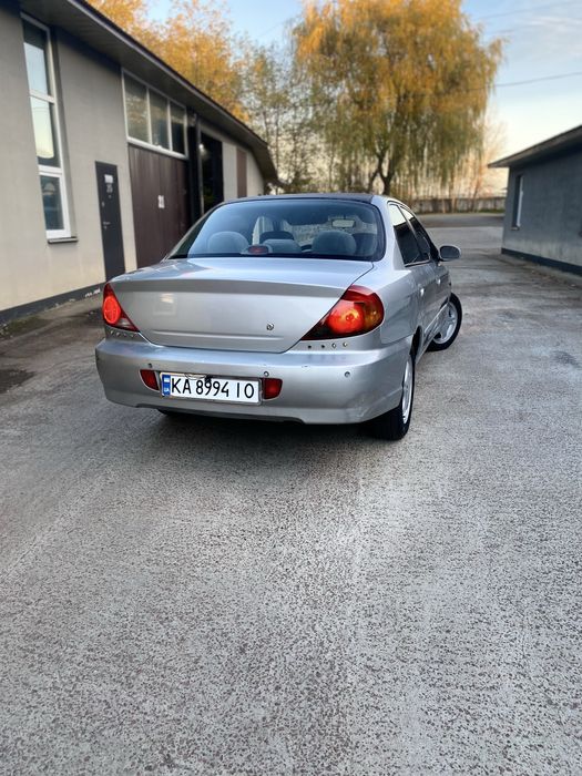 В продажі Kia spectra 1.6 газ бензин