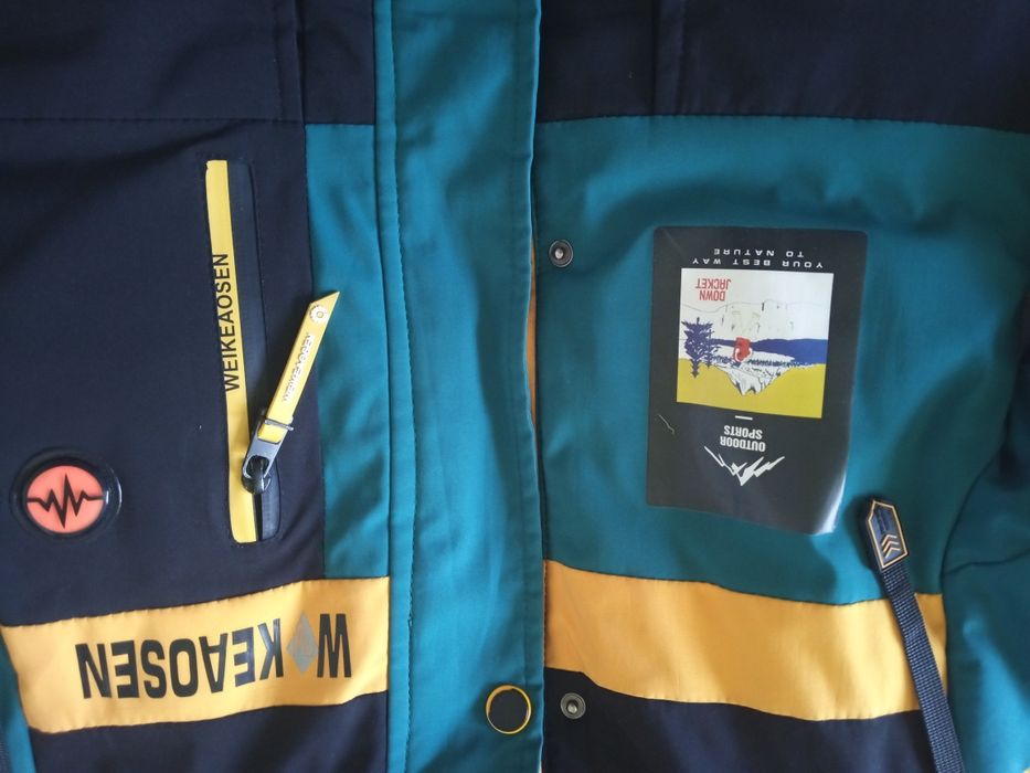 Зимова куртка в ідеальному стані. Розмір 116