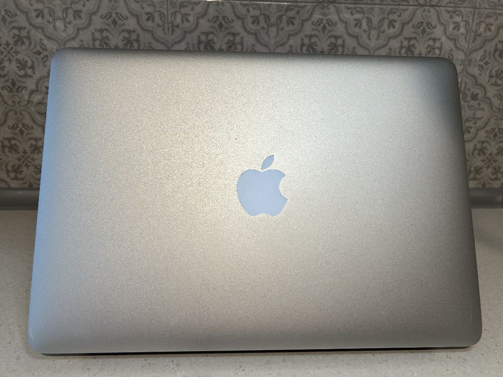 Macbook air 13'' 2015, core i7, 8/512gb