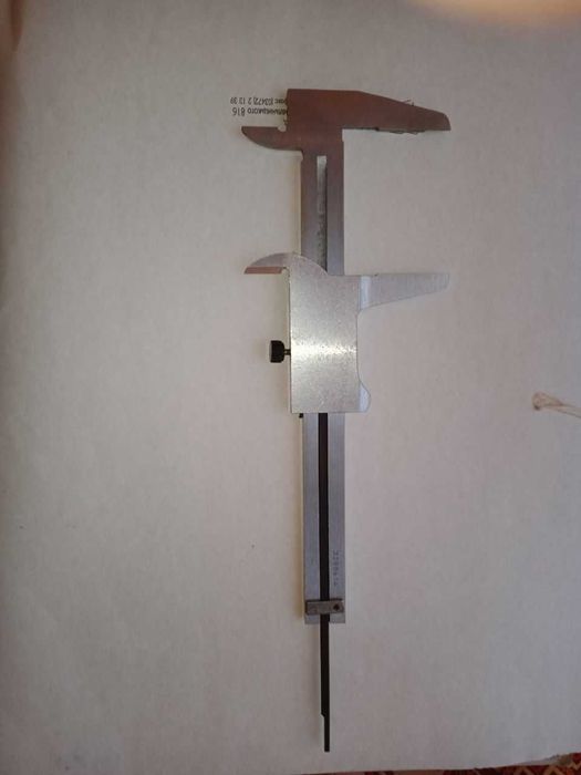 Штангенциркуль новий