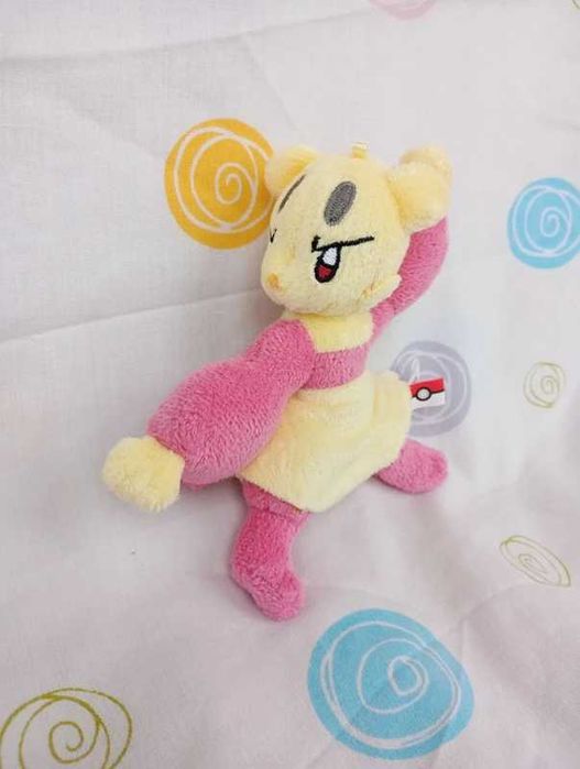 pokémon peluche Mienfoo da banpresto / bandai