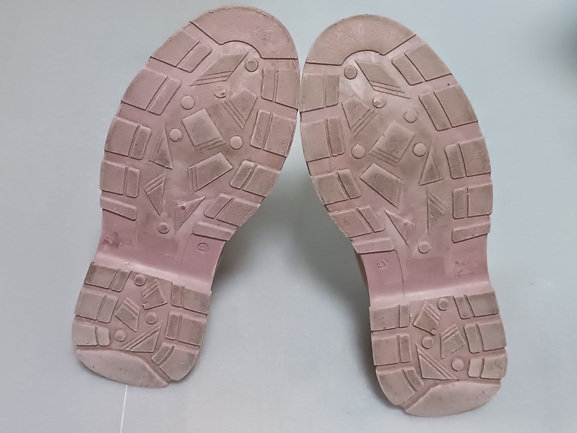 Женские розовые ботинки 41 размер, стелька 26,5см