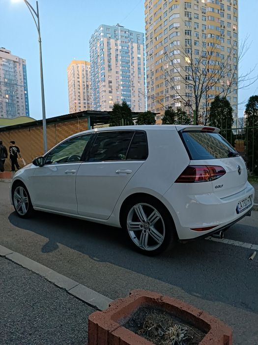 Volkswagen Golf 7 1.8 tsi