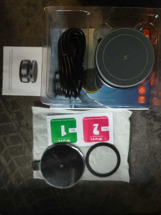 Бездротова зарядка 15W Магнітний вакумний тримач Підставка смартфона