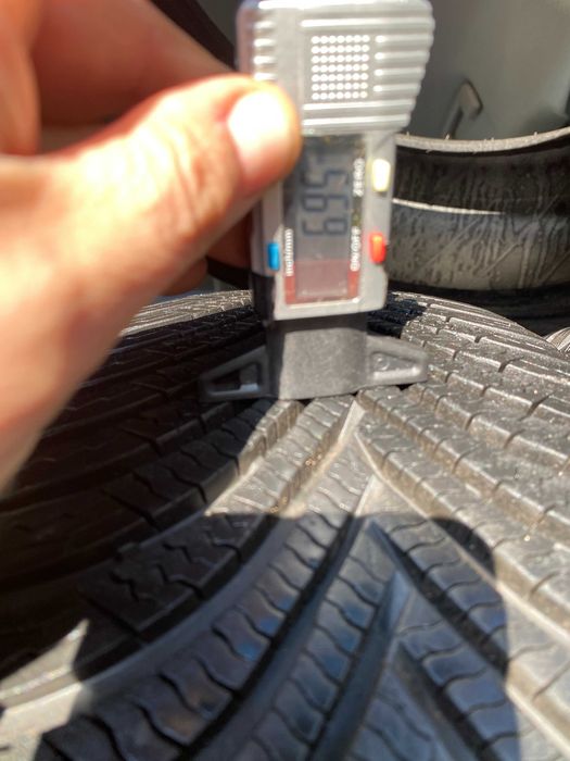 Opony Zimowe  Michelin 205/55/16 Para/komplet Tanio Warszawa 7 mm