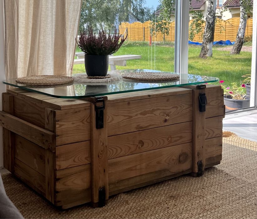 Oryginalny stolik kawowy  Drewniana skrzynia kufer stolik vintage