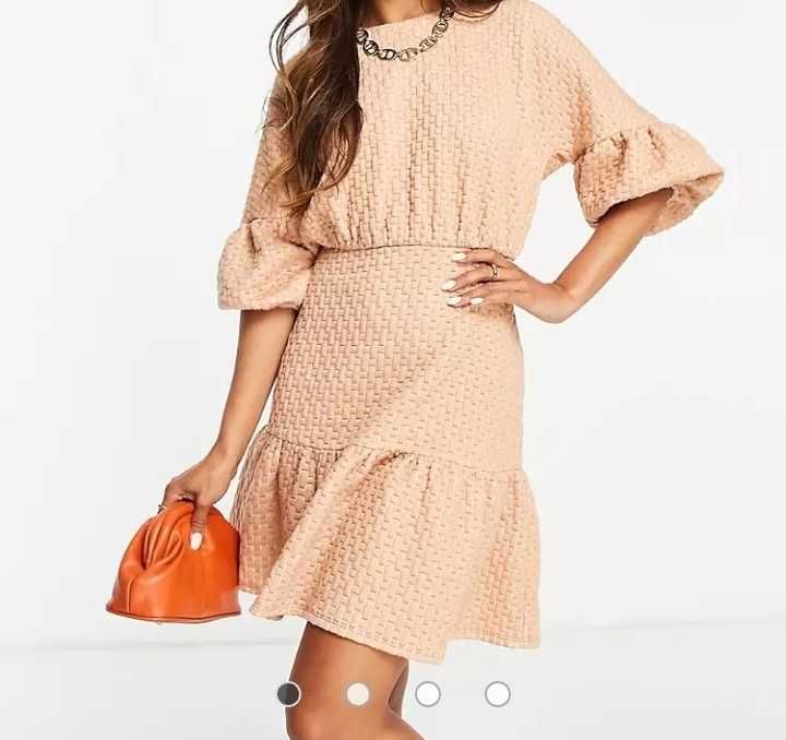 ASOS Design, kaskadowa sukienka z bufiastymi rękawami, odkryte plecy L