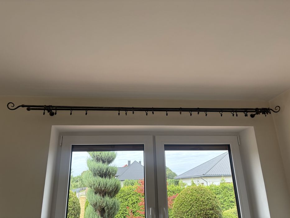 Karnisz metalowy dwurzefowy -3 sztuki