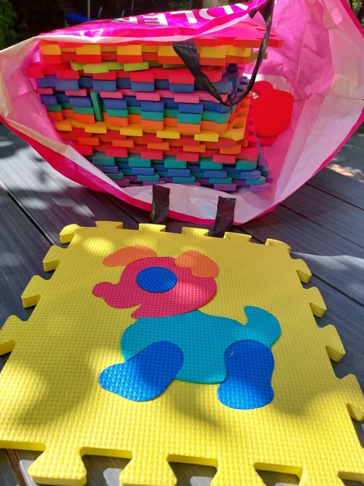 PUZZLE z pianki - podłogowe