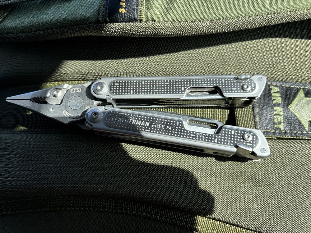 Leatherman free p4