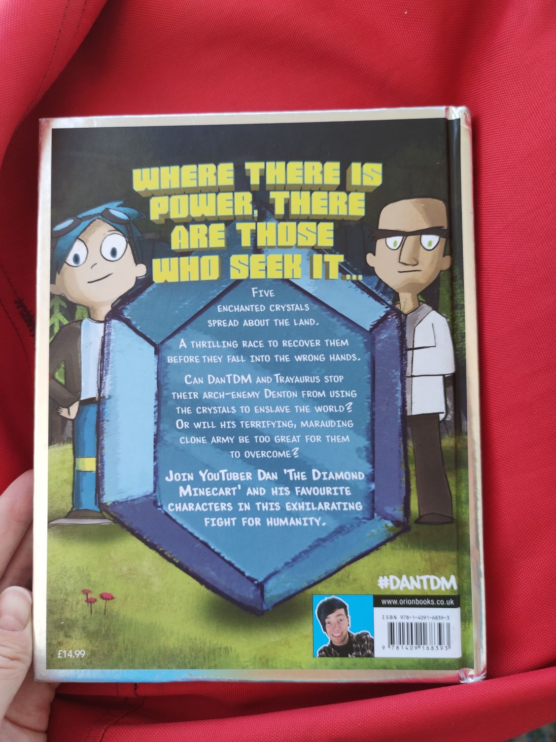 Комикс, книга 
DanTDM: Trayaurus and the Encha