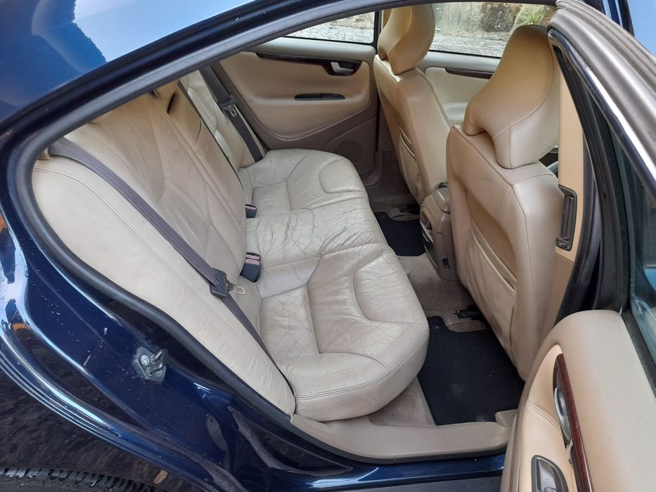 Volvo S60 2.0T em ótimo estado