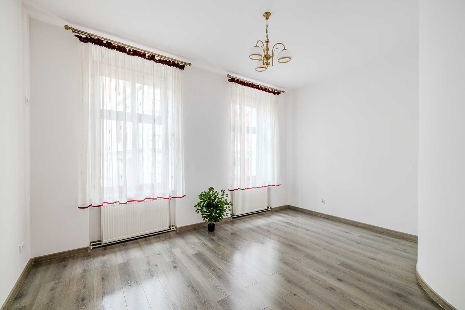 Mieszkanie po remoncie w centrum sprzedam