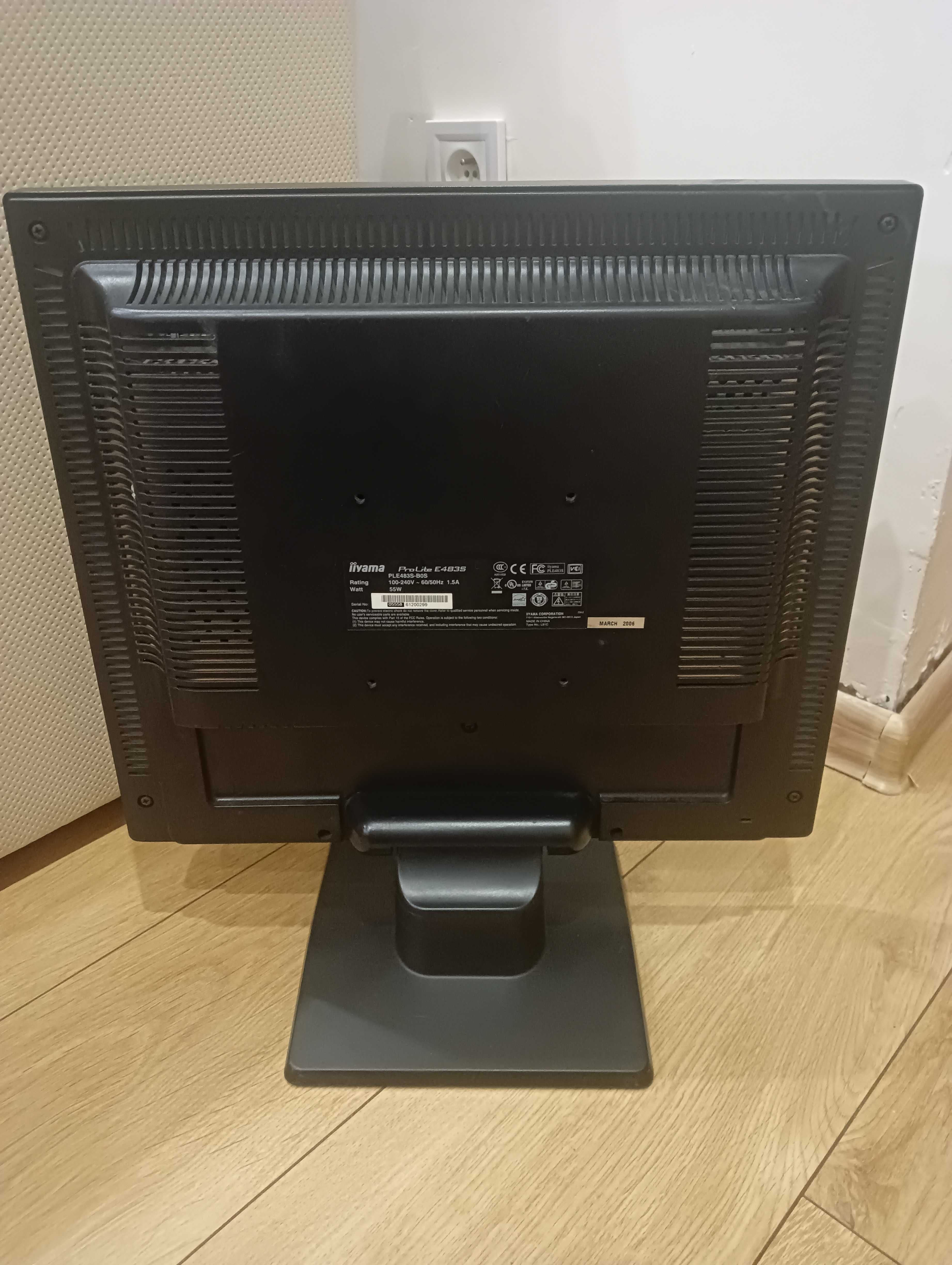 Monitor Iiyama prolite E483S. 19 cali z głośnikami