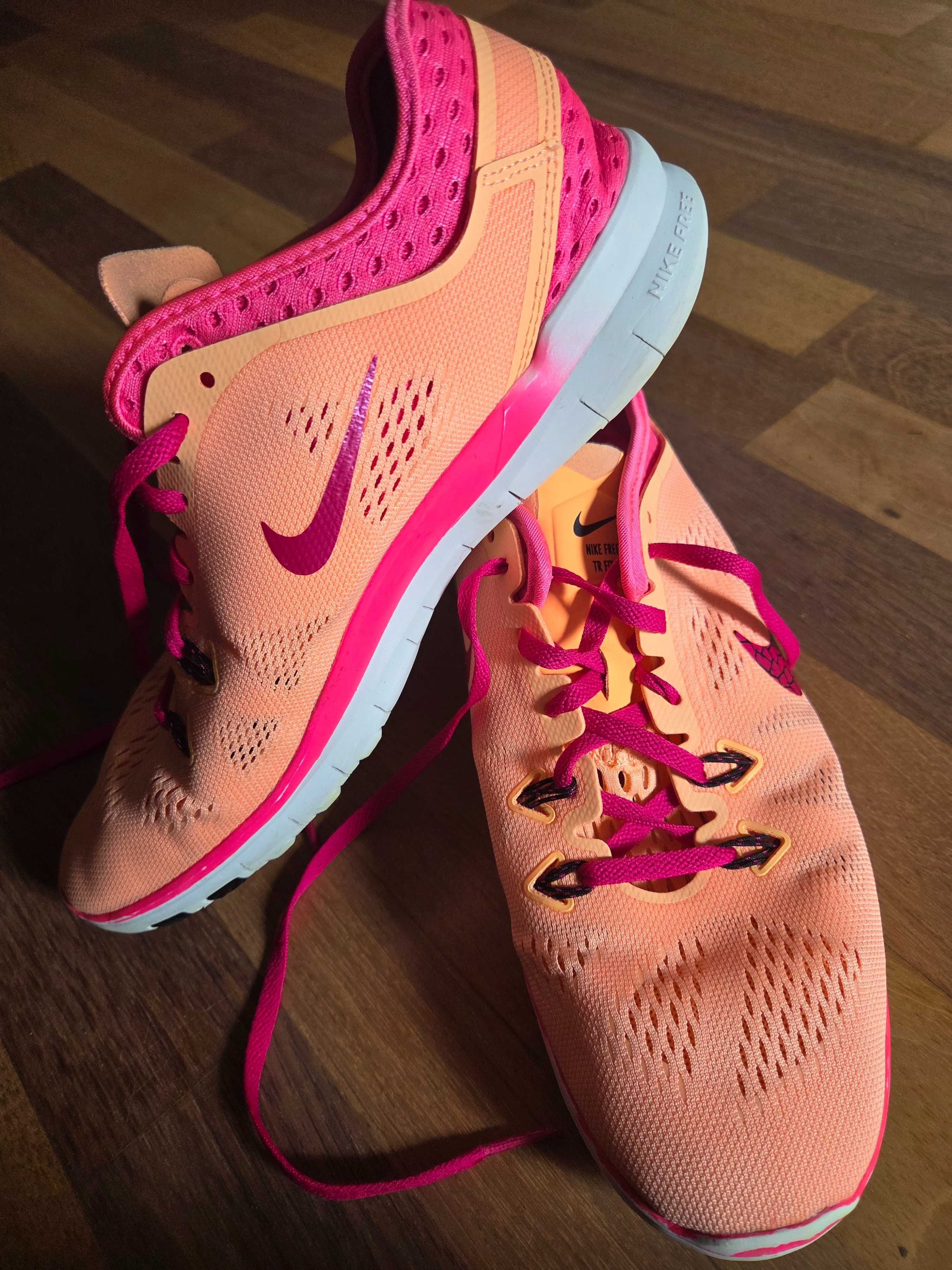 Nike Free TR Fit 5 Running