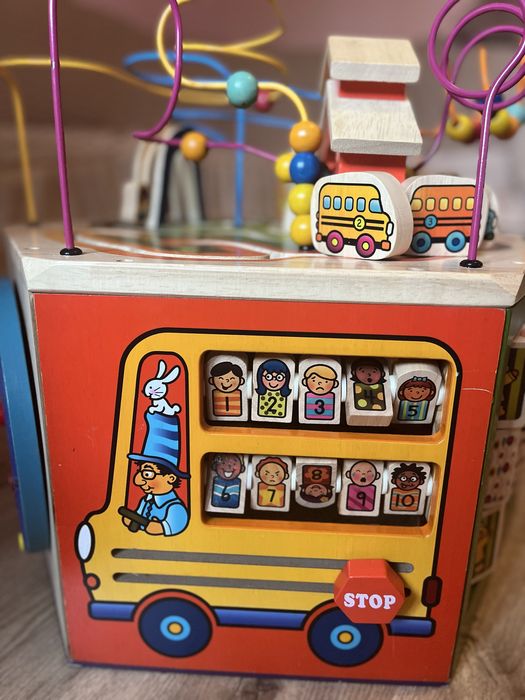 Розвиваючий мега-центр