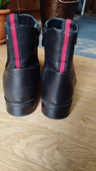 Czarne botki rozmiar 38