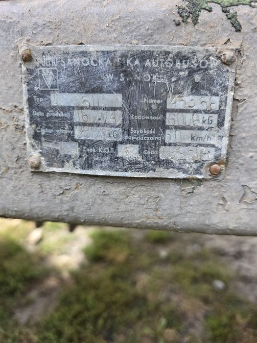 Sprzedam przyczepę Sprzedam pługi