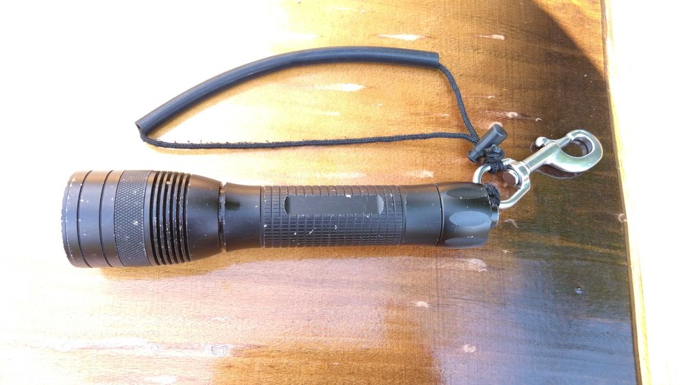 Latarka nurkowa odpowiednik US-15