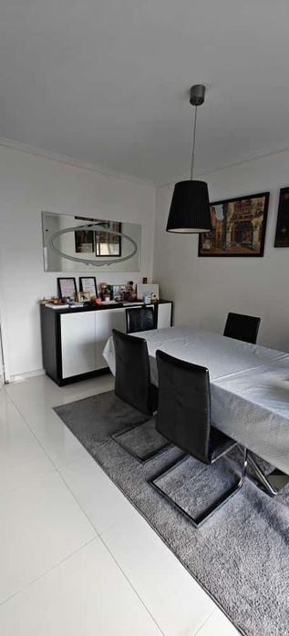 Apartamento T3 na Rua Engenheiro José Bastos Xavier