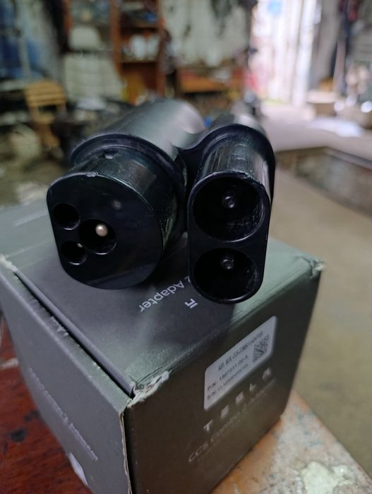 Перехідник CCS Combo 2 Tesla